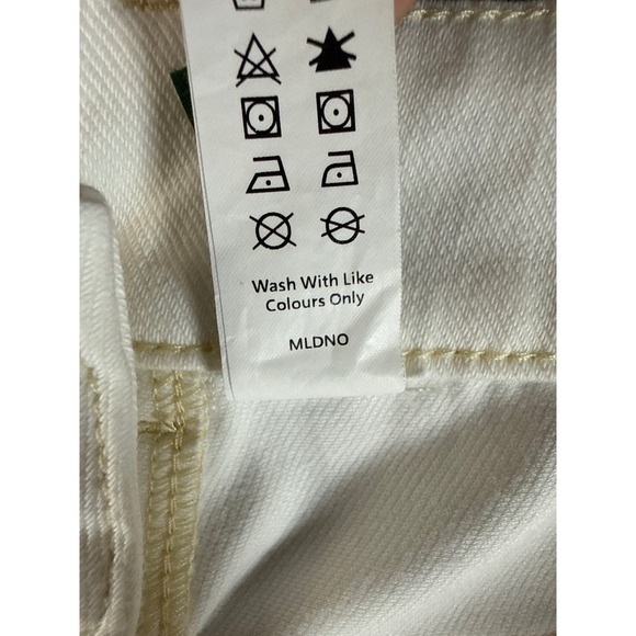 Halara Flex White Wide Leg Cuffed Jeans Size Small High Rise Stretch Denim MLDNO - Picture 10 of 12